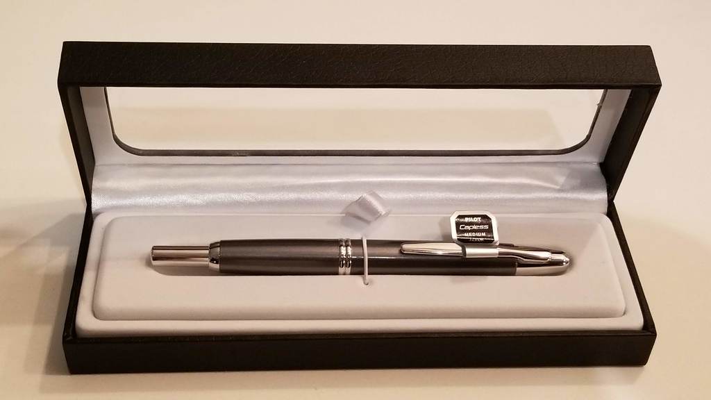 Pilot Vanishing Point makes a great gift for graduation, passing the Bar, passing medical boards, or passing the CPA exam!